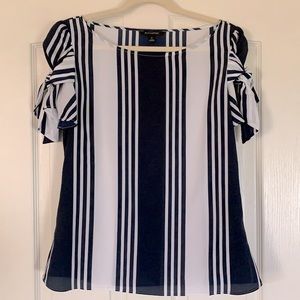 Striped blouse with sleeve detail
